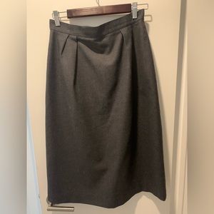 Vintage 1970s Pure Wool Skirt Grey